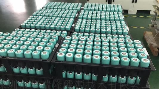 鋰電池保護(hù)電路原理、功能及特性分析